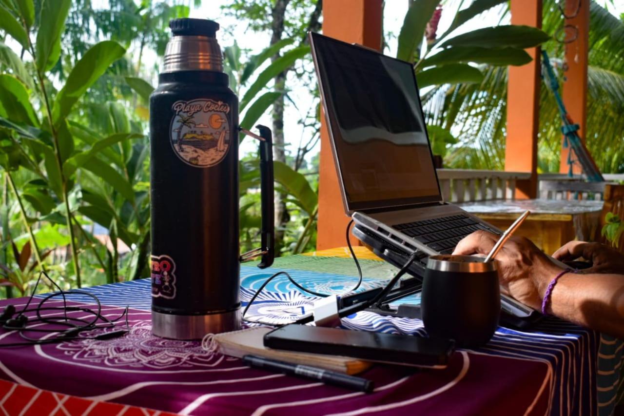 Hostel Zen - Casa Na Floresta Itacare Bagian luar foto